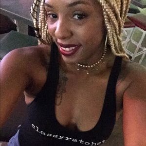 Meet your Posher, Natasha